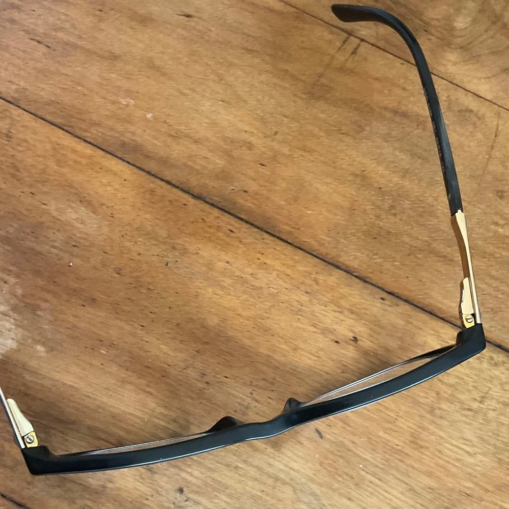 Versace eyeglasses frame - Picture 3 of 9